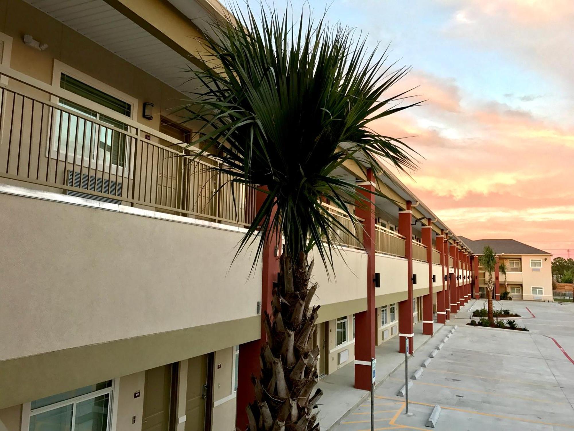 Grand Villa Inn And Suites Westchase/Chinatown هيوستن المظهر الخارجي الصورة